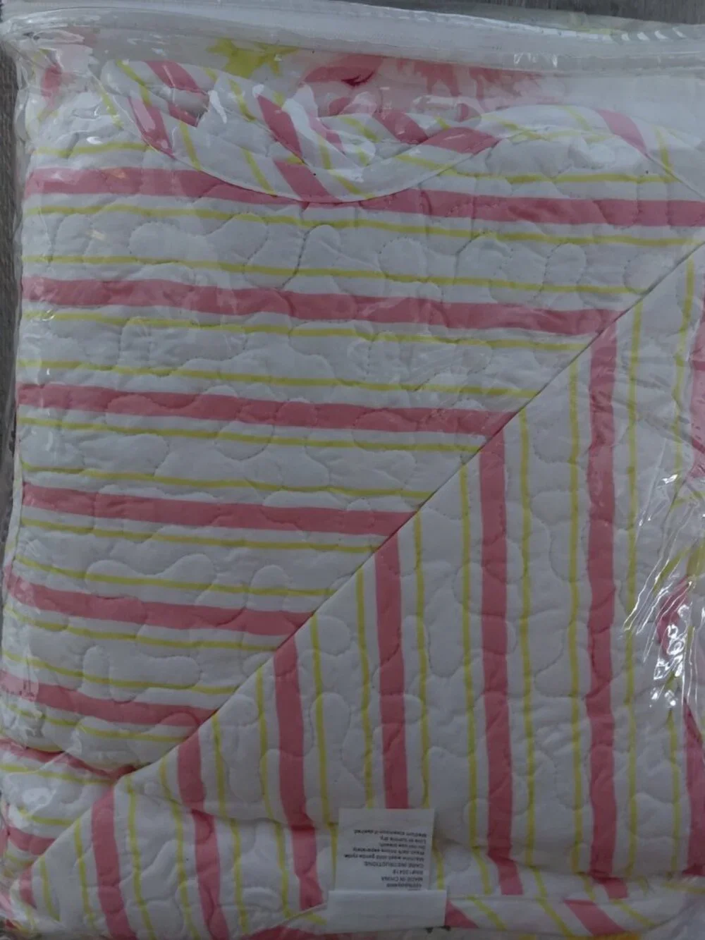 Glory Home Design Delilah Rose 3 Piece Quilted Coverlet King Set